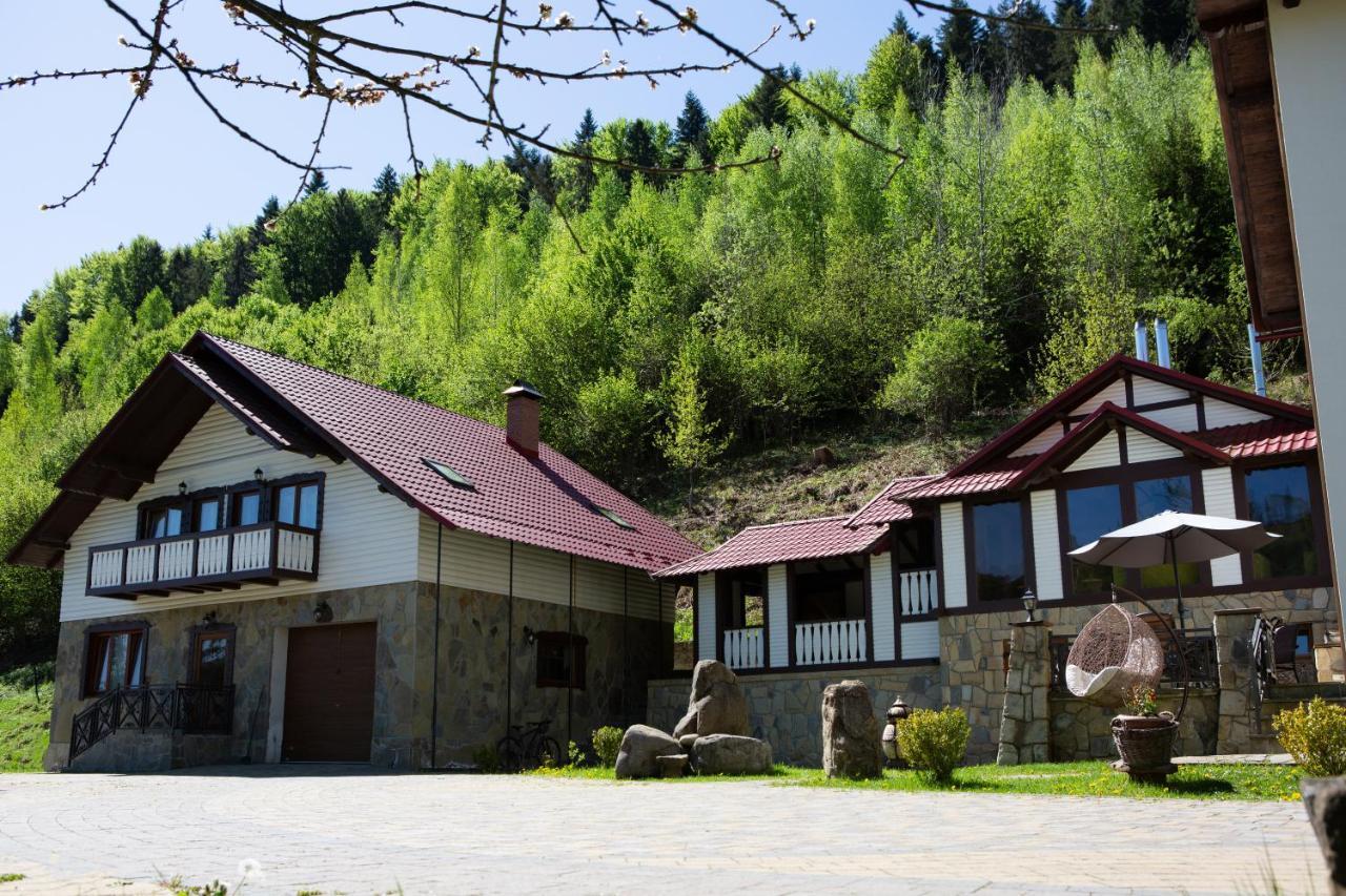 Vila Kamyanka Jaremče Exteriér fotografie